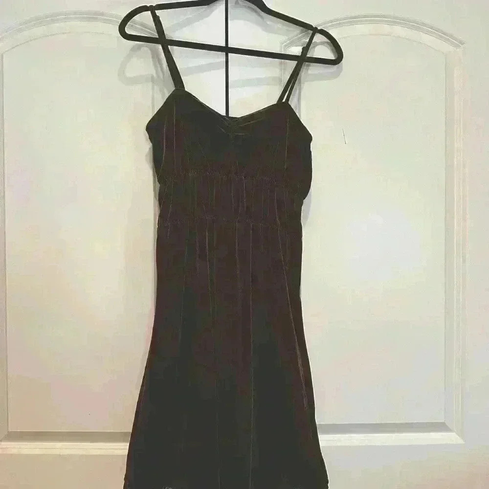 Y2K Chocolate Velvet Midi Dress